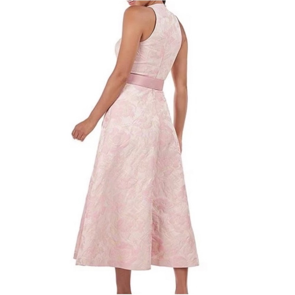 Kay Unger Morgana Dress in
Pink Mauve size 2 - Picture 3 of 9